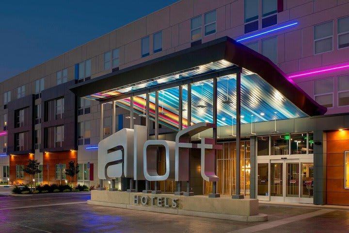 Aloft North Kansas City Kültér fotó